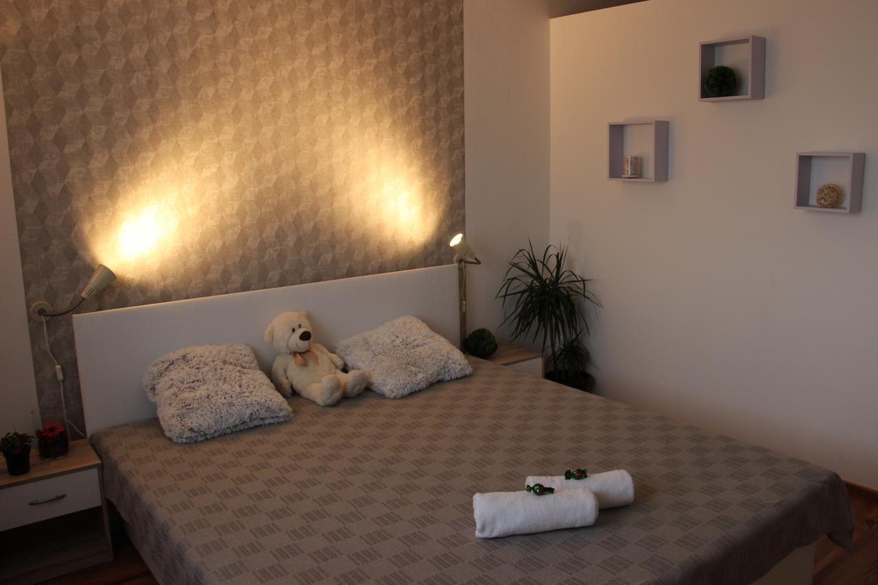 Apartment 3Kk De Luxe Бероун Екстериор снимка