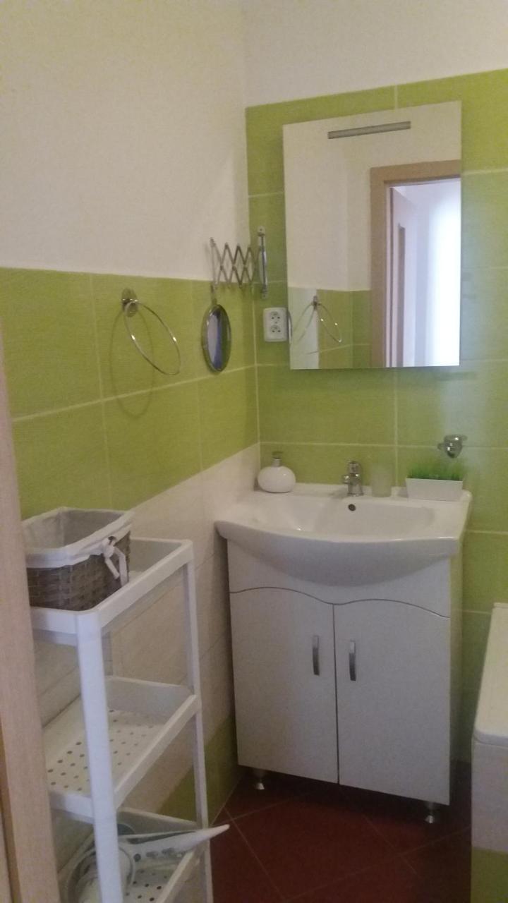 Apartment 3Kk De Luxe Бероун Екстериор снимка