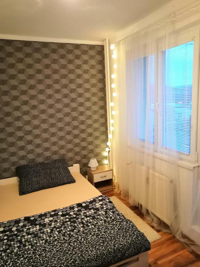 Apartment 3Kk De Luxe Бероун Екстериор снимка